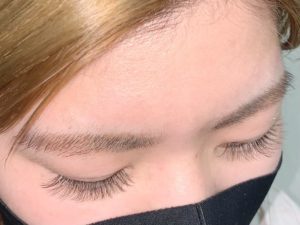 ボユームラッシュ３００本　Cカール　０．０６　　１０，１１，１２ミリ　